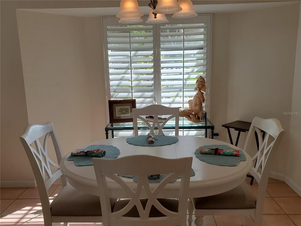 2745 CARDWELL WAY, SARASOTA, FL 34231 — zdjęcie 4