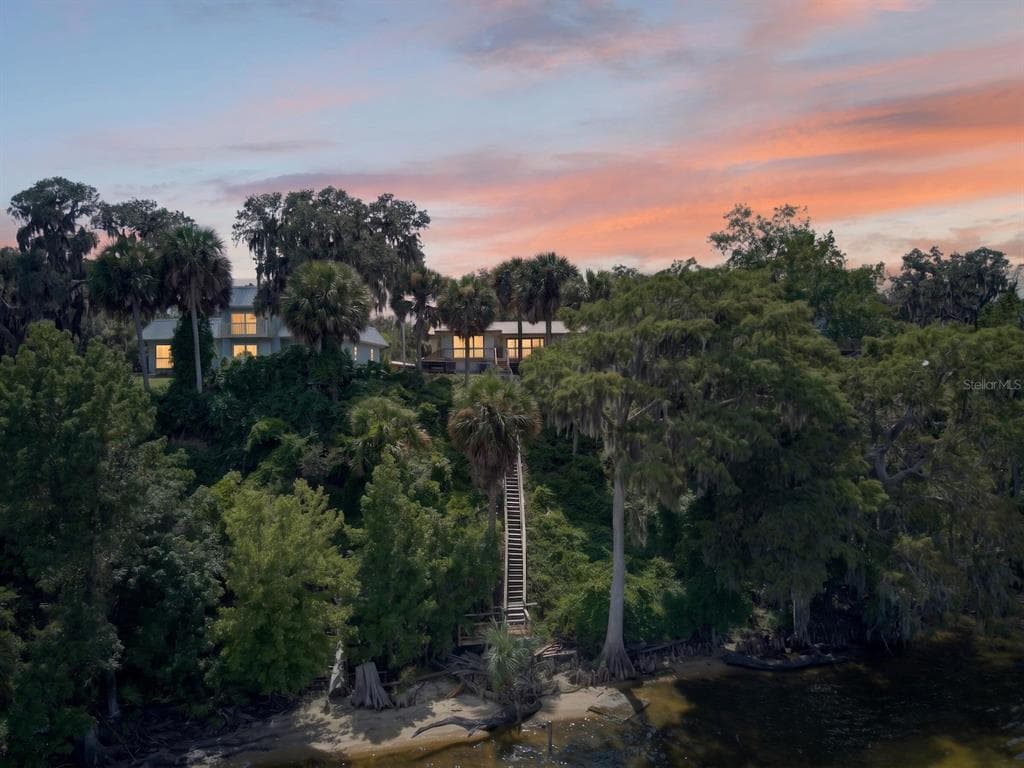 8445 NE 310TH AVENUE, FORT MC COY, FL 32134 — zdjęcie 3