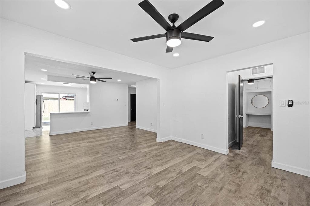 4427 W OKLAHOMA AVENUE, TAMPA, FL 33616 — zdjęcie 5