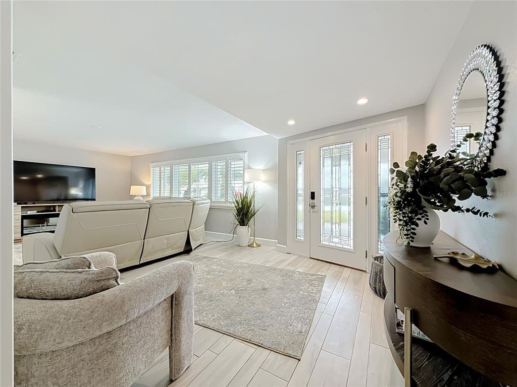 6351 3RD PALM POINT, ST PETE BEACH, FL 33706 — zdjęcie 3