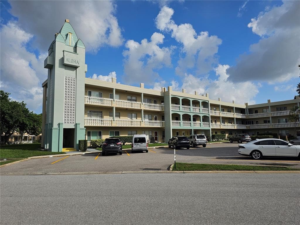 2331 FINLANDIA LANE # 37, CLEARWATER, FL 33763
