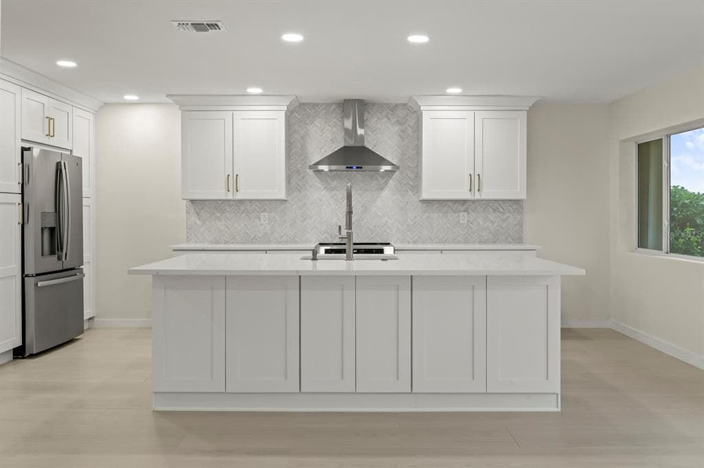 2703 LANCASTER DRIVE, SUN CITY CENTER, FL 33573 — zdjęcie 4
