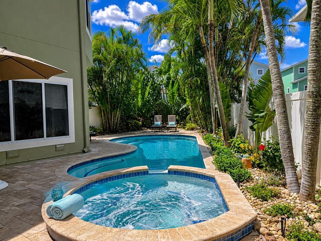 140 50TH STREET, HOLMES BEACH, FL 34217 — zdjęcie 2