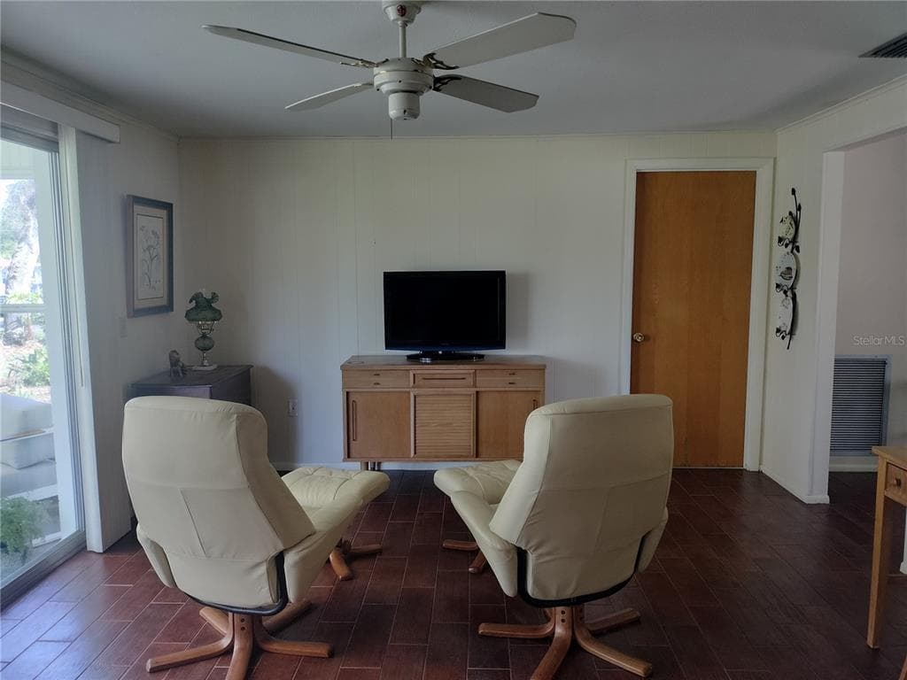 39133 5TH AVENUE, ZEPHYRHILLS, FL 33542 — zdjęcie 5