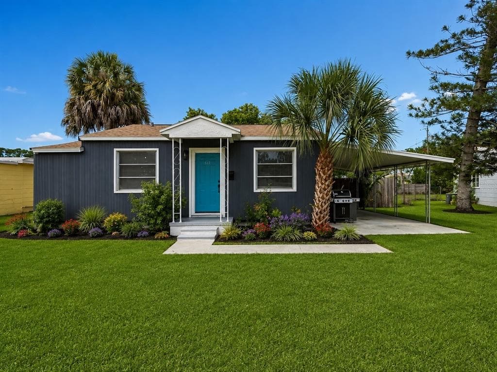 517 HAMPTON AVENUE NE, ST PETERSBURG, FL 33703