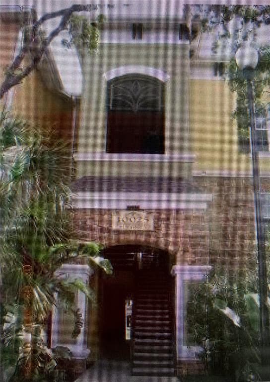 10025 COURTNEY PALMS BOULEVARD # 103, TAMPA, FL 33619