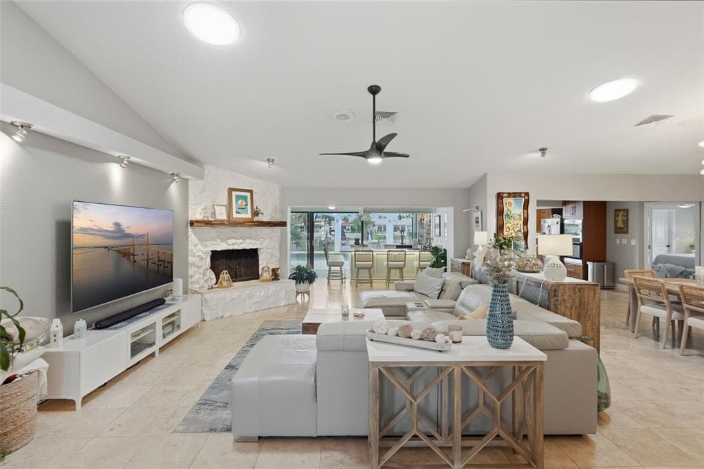 4424 45TH STREET S, ST PETERSBURG, FL 33711 — zdjęcie 3