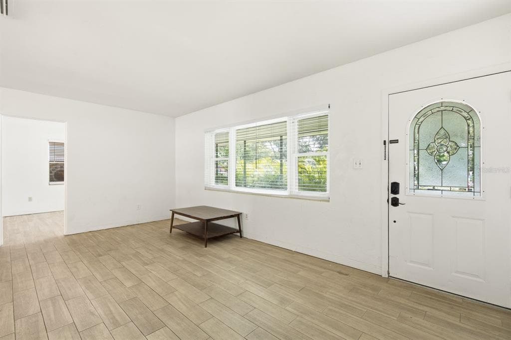 1626 S BETTY LANE, CLEARWATER, FL 33756 — zdjęcie 5