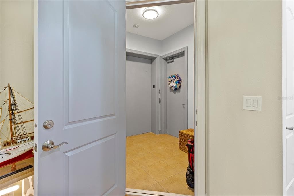 10 FRANKLIN COURT S # 63C, ST PETERSBURG, FL 33711 — zdjęcie 4