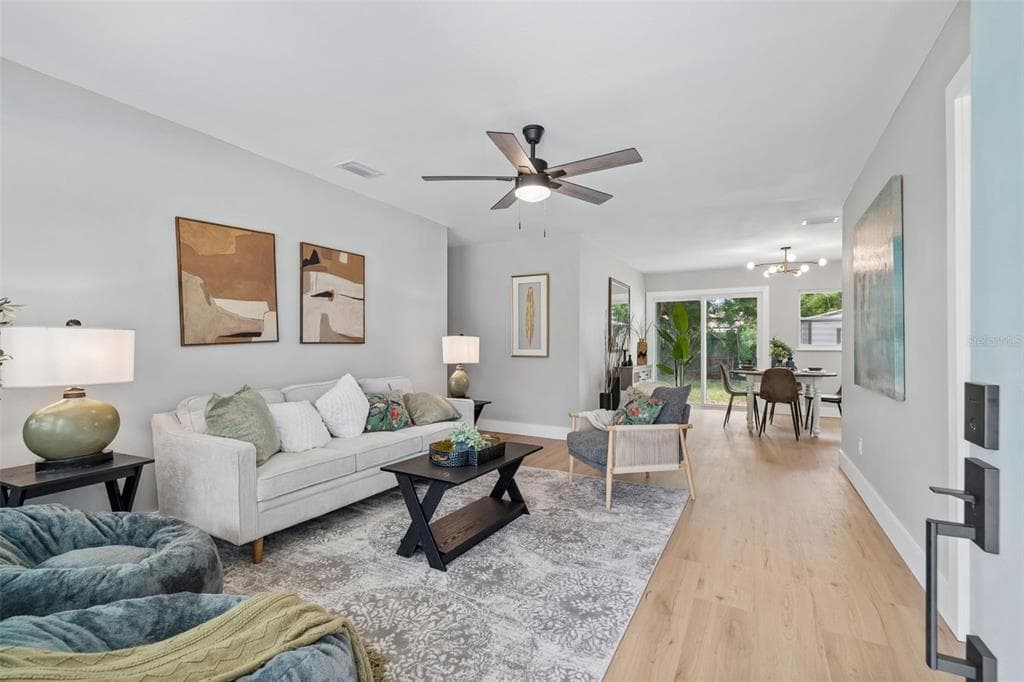5802 12TH AVENUE S, TAMPA, FL 33619 — zdjęcie 3