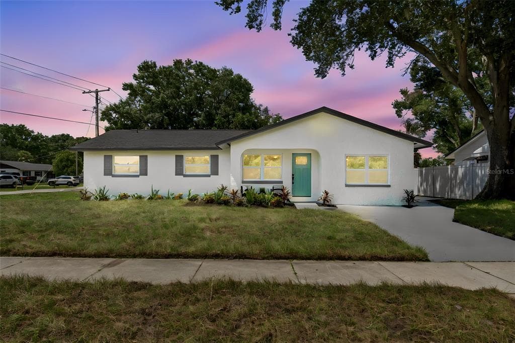 5802 12TH AVENUE S, TAMPA, FL 33619