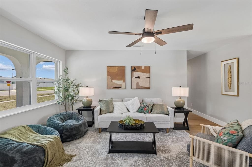 5802 12TH AVENUE S, TAMPA, FL 33619 — zdjęcie 4