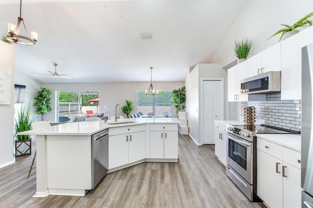 1126 VINETREE DRIVE, BRANDON, FL 33510 — zdjęcie 2