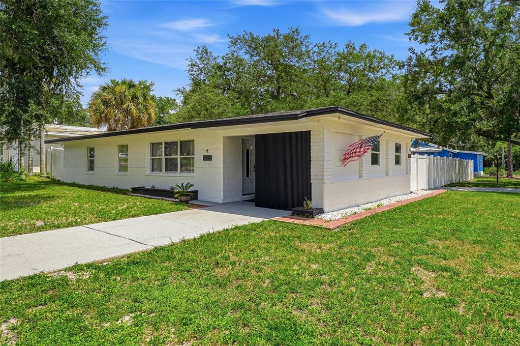 4015 RIVER HILLS DRIVE, TAMPA, FL 33617 — zdjęcie 4