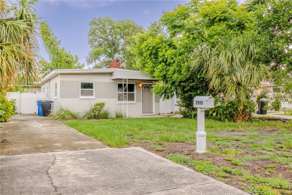 2553 18TH AVENUE N, ST PETERSBURG, FL 33713