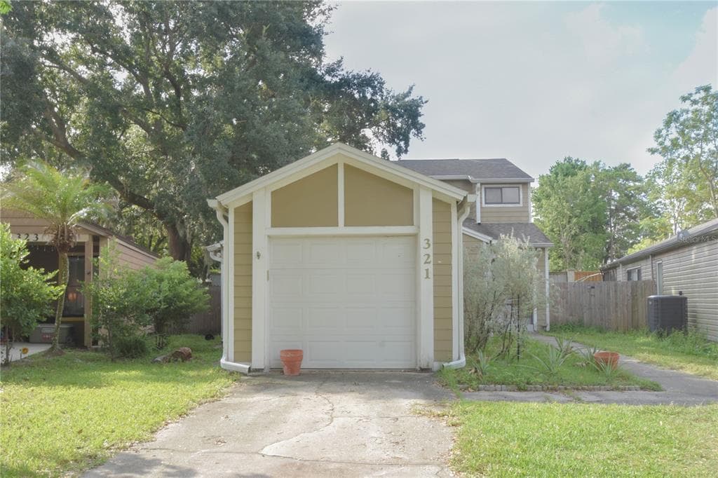 321 KIRKCALDY DRIVE, WINTER SPRINGS, FL 32708