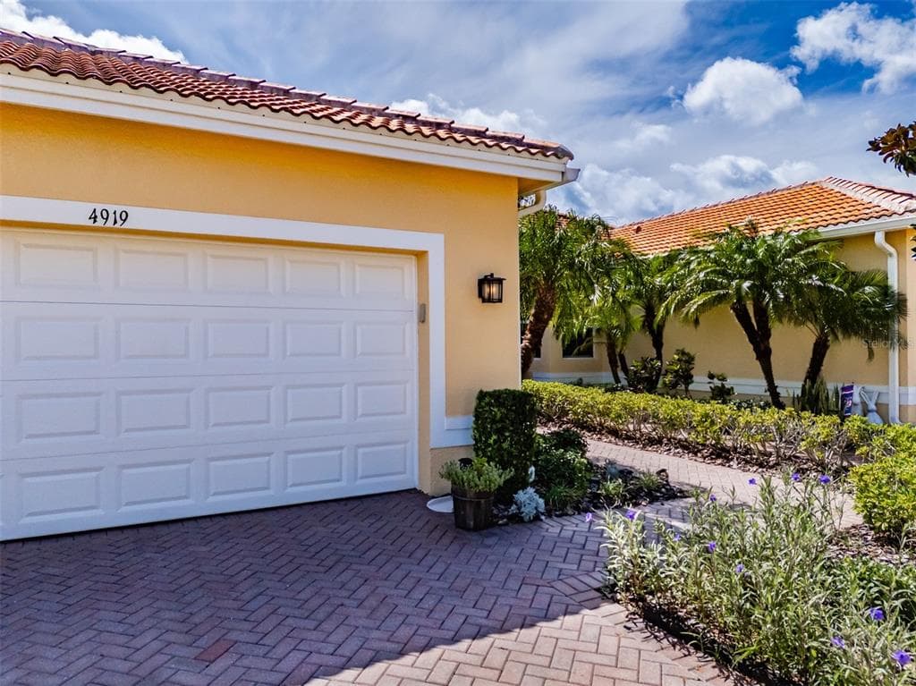 4919 MARBLE SPRINGS CIRCLE, WIMAUMA, FL 33598 — zdjęcie 4