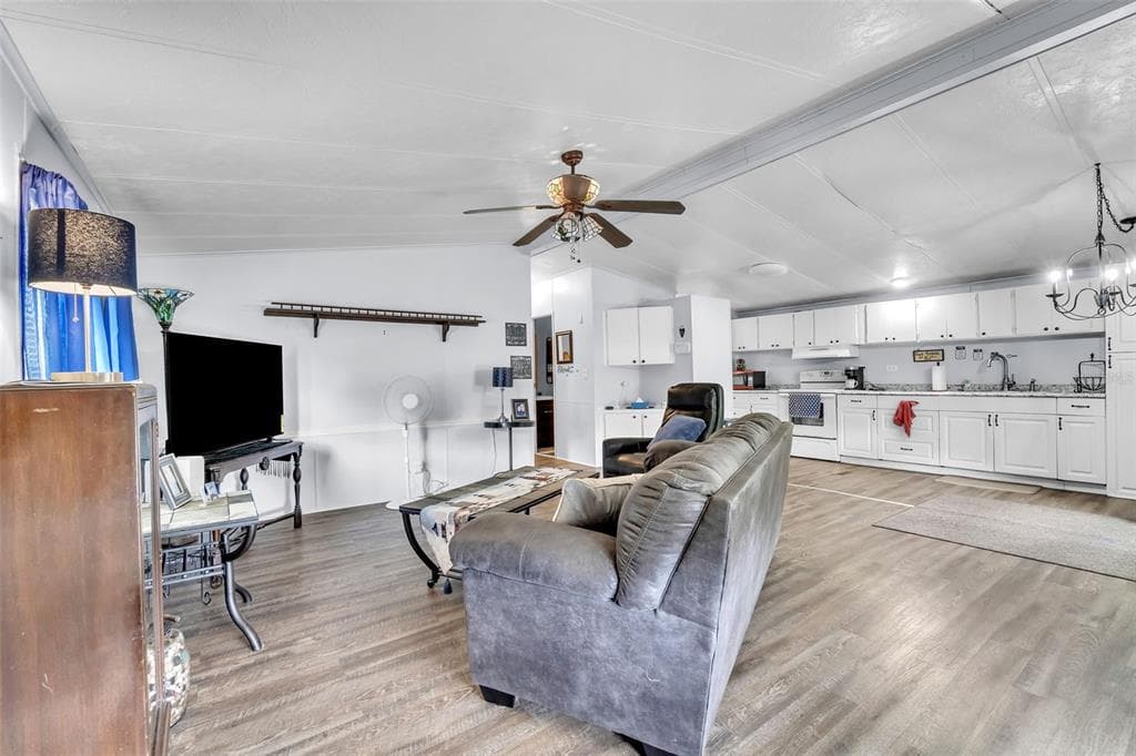2576 LAKOTA LANE, ST CLOUD, FL 34769 — zdjęcie 4