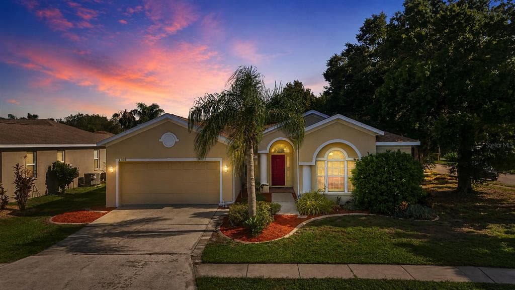 4021 3RD AVENUE E, BRADENTON, FL 34208