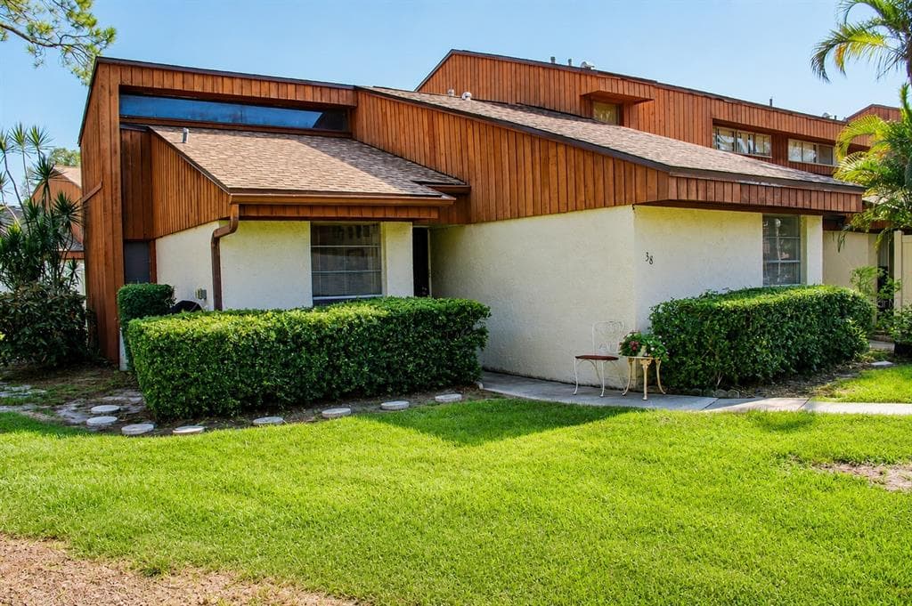 2054 SUNSET POINT ROAD # 38, CLEARWATER, FL 33765 — zdjęcie 2