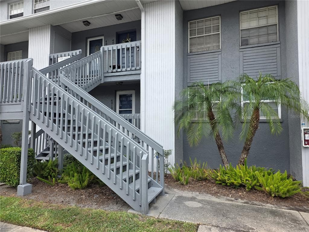 4823 W MCELROY AVENUE # D211, TAMPA, FL 33611