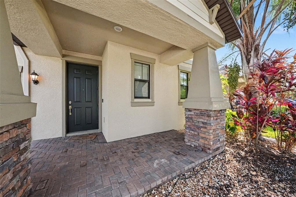 10032 SAGE CREEK DRIVE, SUN CITY CENTER, FL 33573 — zdjęcie 3