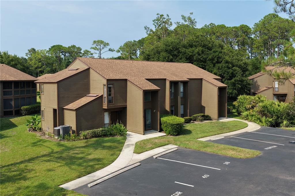 37 HEMBURY LANE # 37, PALM COAST, FL 32137