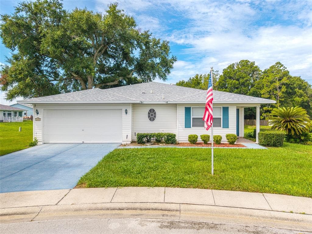 2260 GRAND CYPRESS DRIVE, LAKELAND, FL 33810