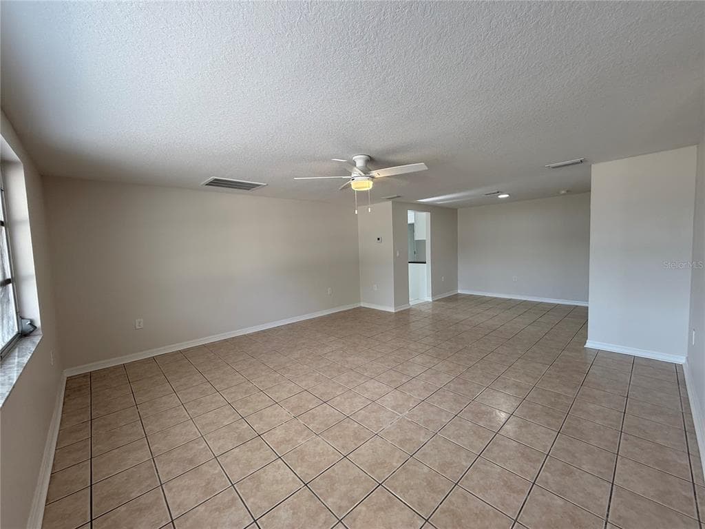 5241 SPARROW DRIVE, HOLIDAY, FL 34690 — zdjęcie 3