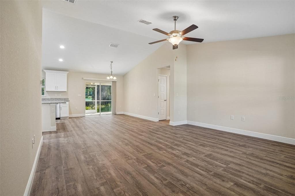 8973 N TROJAN DRIVE, CITRUS SPRINGS, FL 34433 — zdjęcie 5