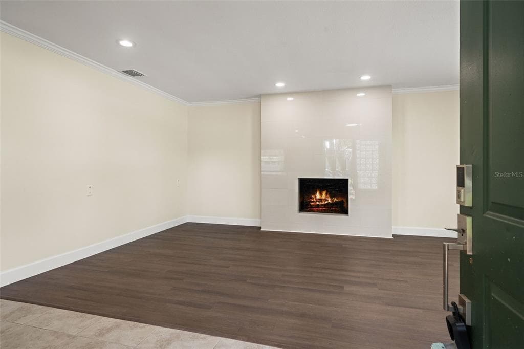 4247 HELENA STREET NE, ST PETERSBURG, FL 33703 — zdjęcie 5