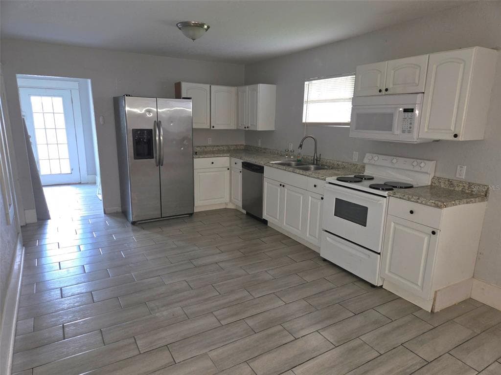 127 W SLIGH AVENUE, TAMPA, FL 33604 — zdjęcie 2
