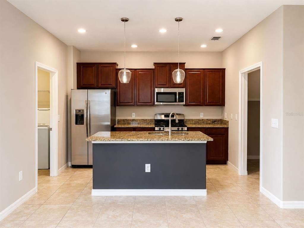 17575 BRIGHTON LAKE ROAD, LAND O LAKES, FL 34638 — zdjęcie 2