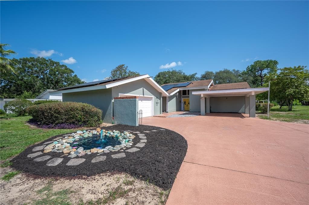 109 ARROWHEAD LANE, HAINES CITY, FL 33844