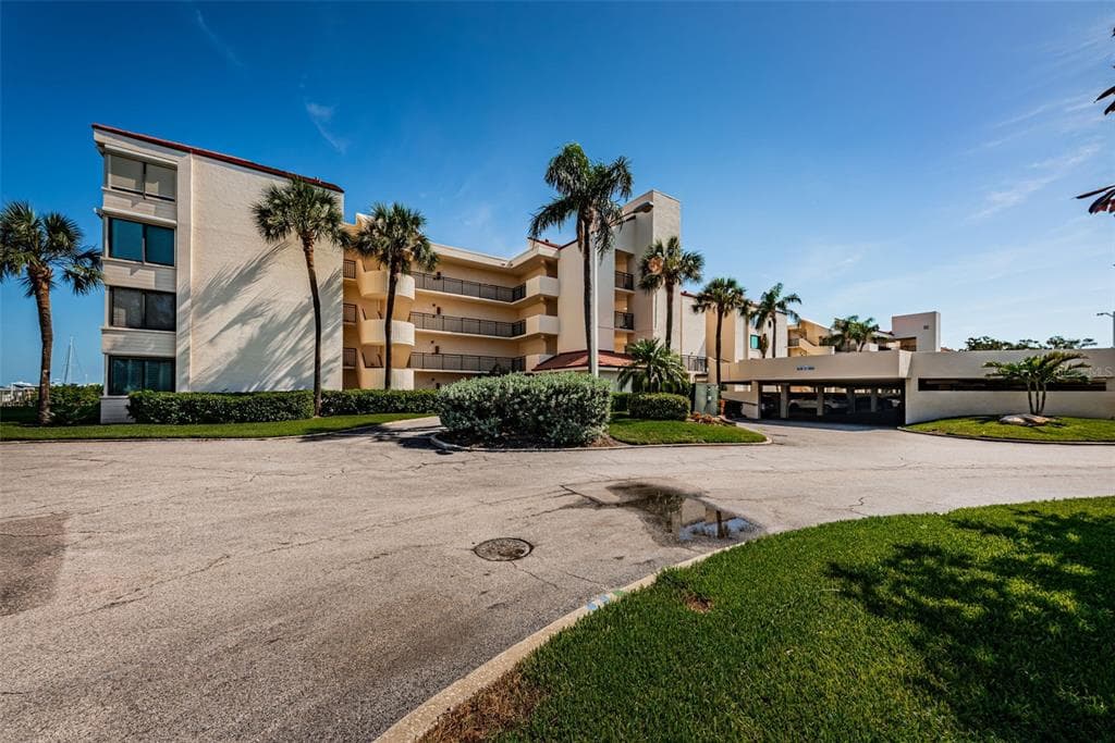 5825 PUERTA DEL SOL BOULEVARD S # 166, ST PETERSBURG, FL 33715 — zdjęcie 2
