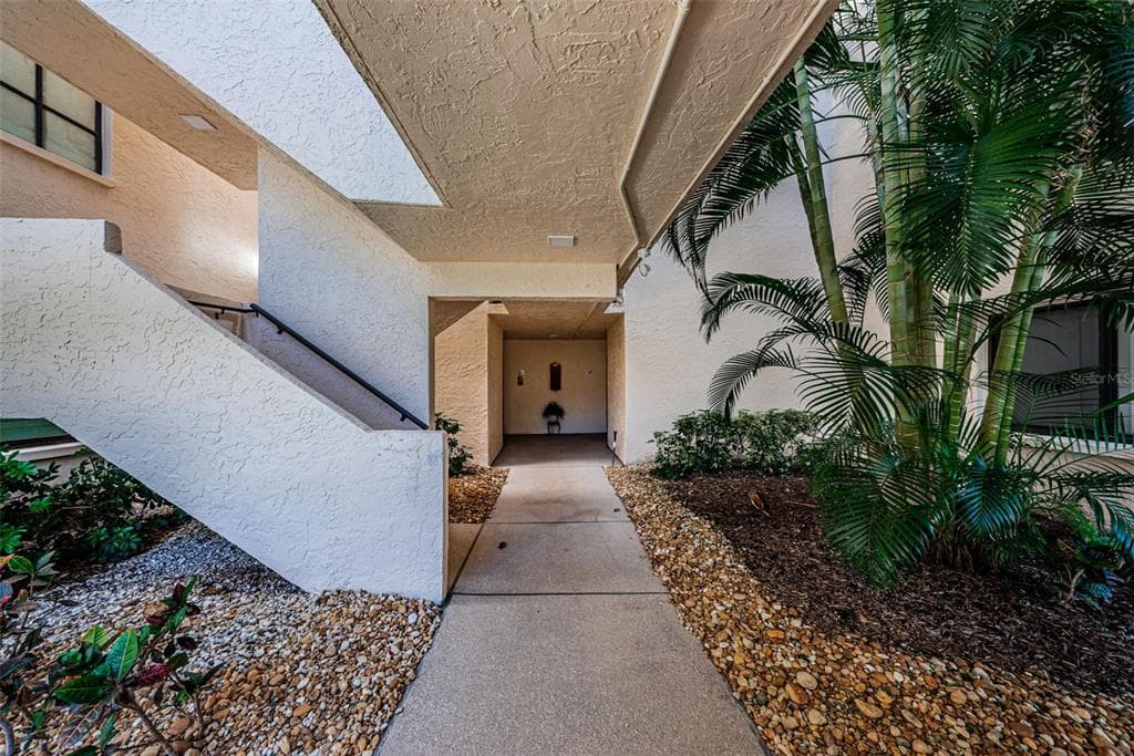 5825 PUERTA DEL SOL BOULEVARD S # 166, ST PETERSBURG, FL 33715 — zdjęcie 3