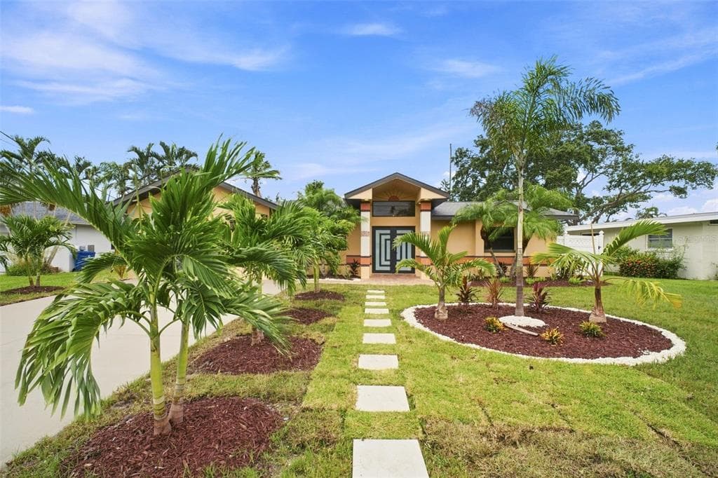 15918 REDINGTON DRIVE, REDINGTON BEACH, FL 33708 — zdjęcie 5