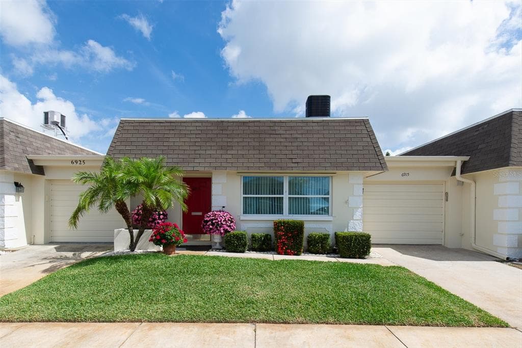 6915 VERSAILLES N, PINELLAS PARK, FL 33781 — zdjęcie 2