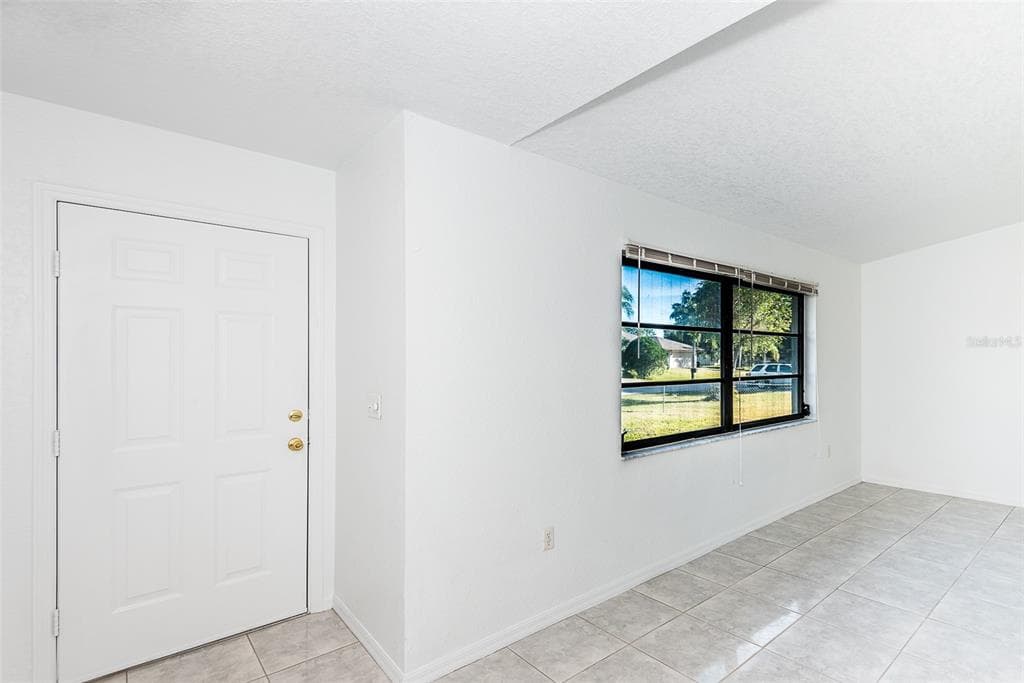 838 JARVIS STREET, PORT CHARLOTTE, FL 33948 — zdjęcie 4