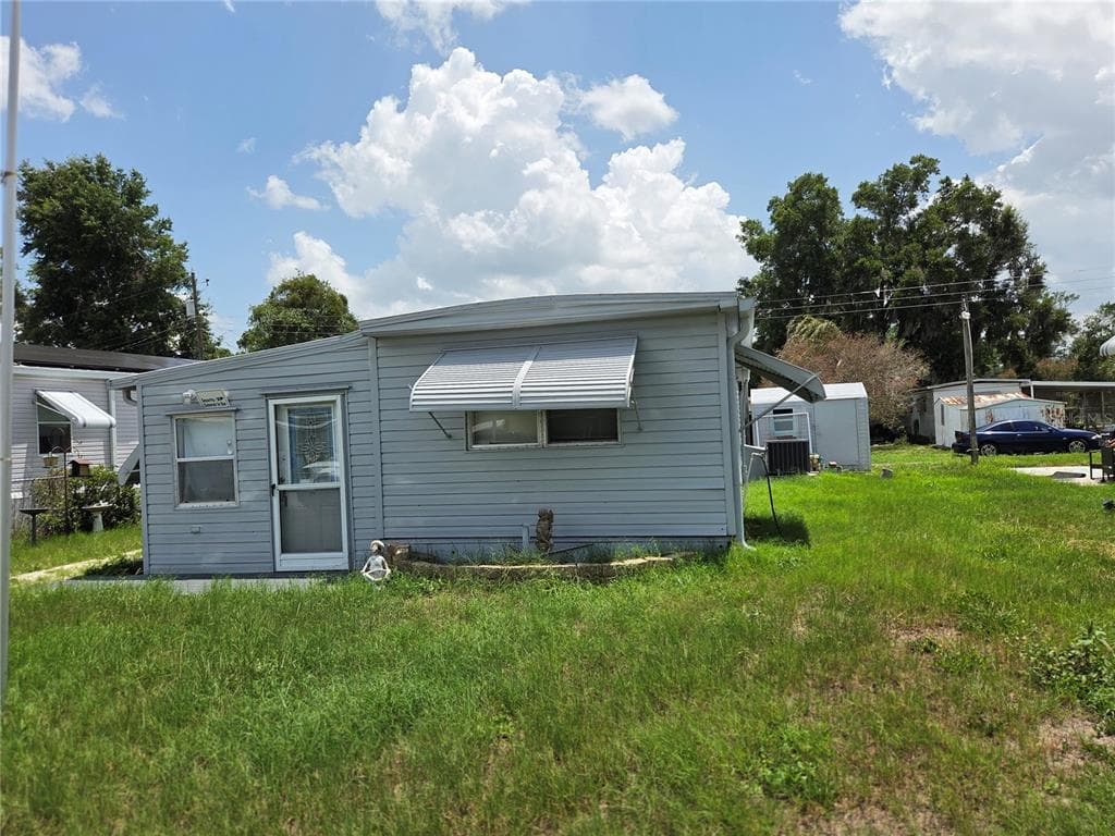 6240 CONNECTICUT STREET, ZEPHYRHILLS, FL 33542