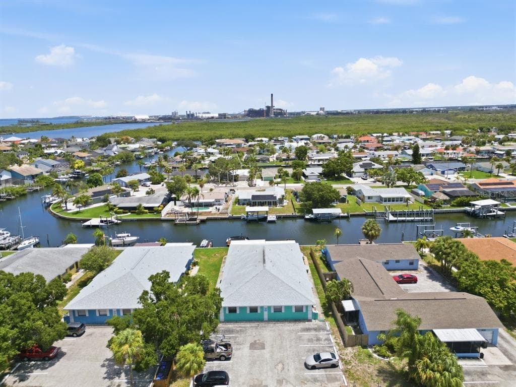 1041 APOLLO BEACH BOULEVARD # E, APOLLO BEACH, FL 33572