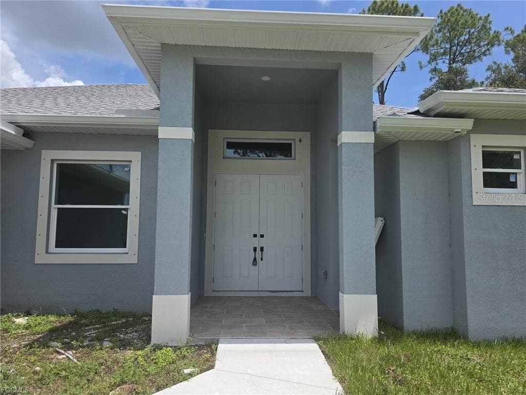 3852 HOPEVALE STREET, FORT MYERS, FL 33905
