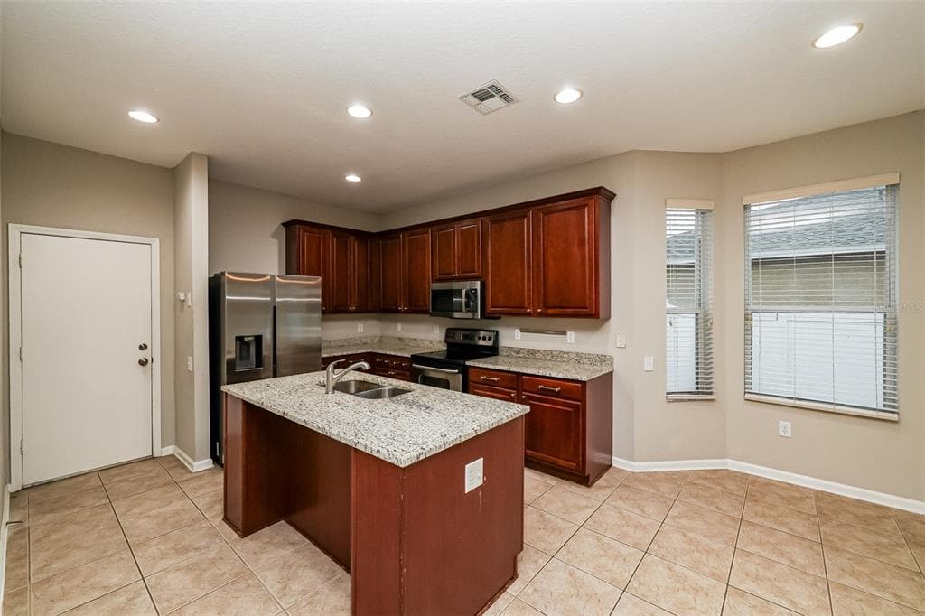 2026 HEARTLAND CIRCLE, VALRICO, FL 33594 — zdjęcie 5