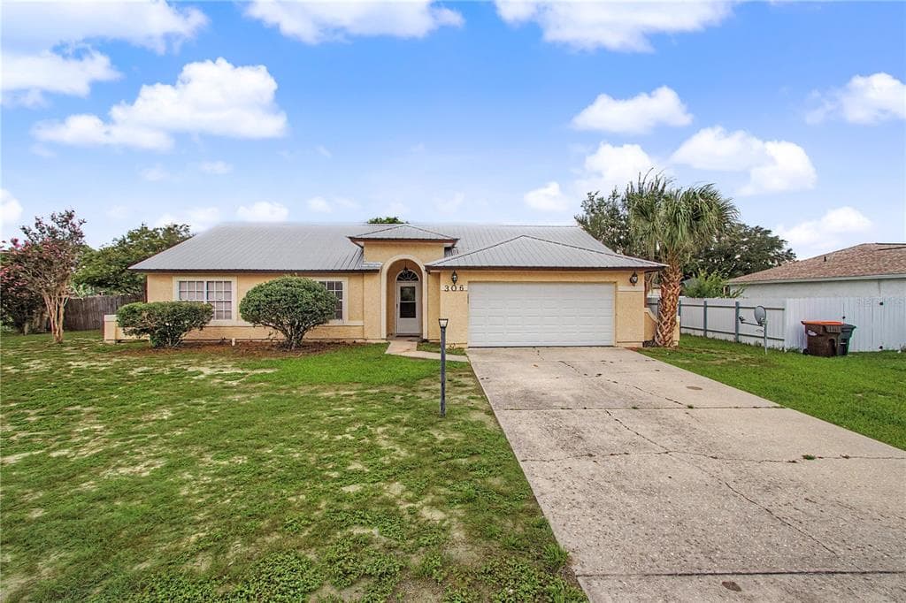 306 OAK TRACK RADIAL, OCALA, FL 34472