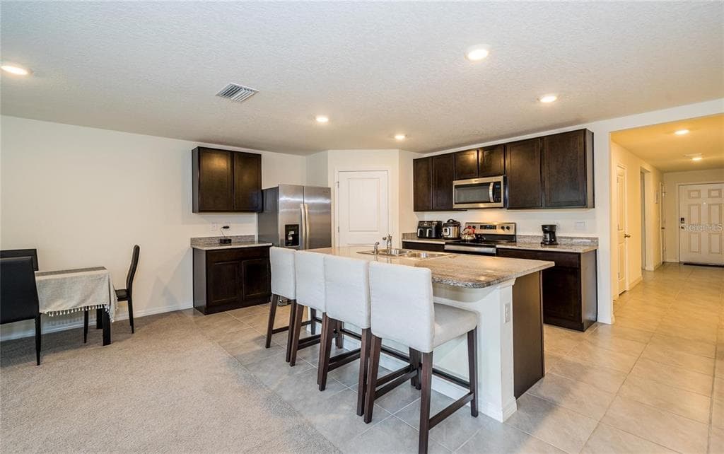 7590 BROAD POINTE DRIVE, ZEPHYRHILLS, FL 33540 — zdjęcie 3