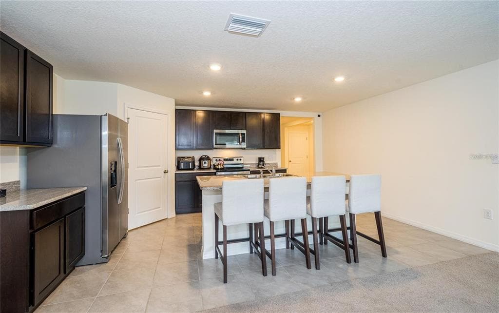 7590 BROAD POINTE DRIVE, ZEPHYRHILLS, FL 33540 — zdjęcie 4