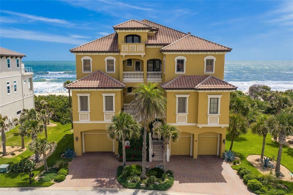 35 CALLE DEL SUR, PALM COAST, FL 32137