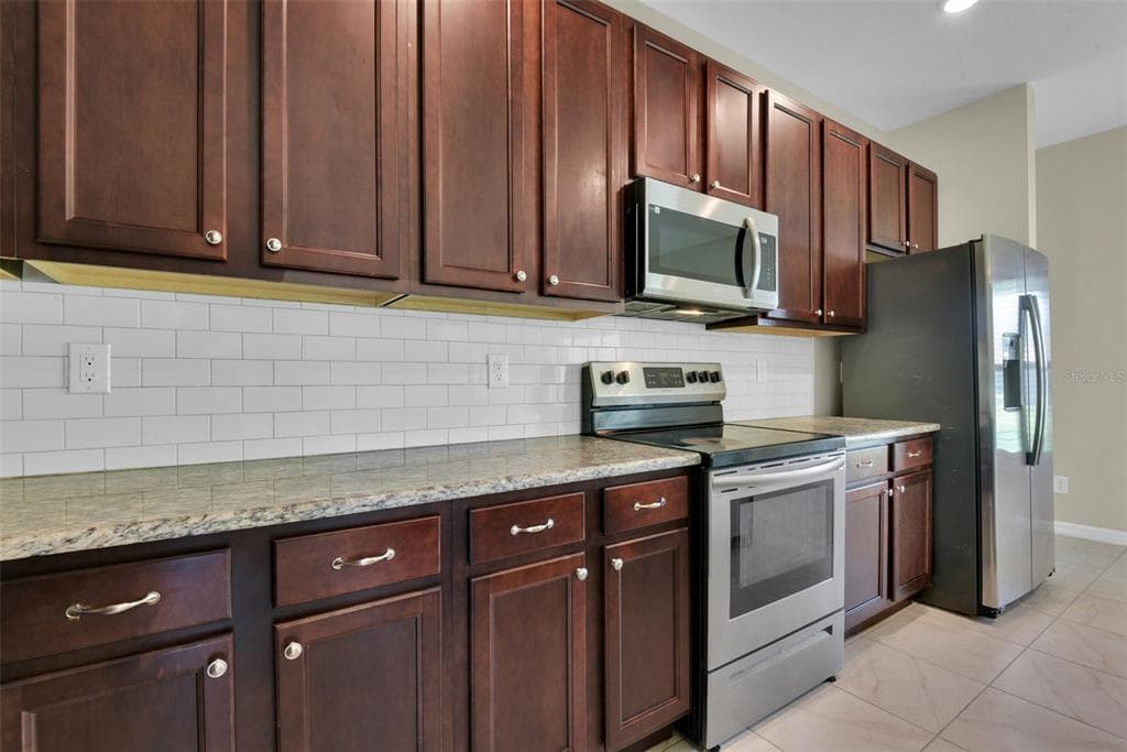 25599 DEEP CREEK BOULEVARD, PUNTA GORDA, FL 33983 — zdjęcie 5