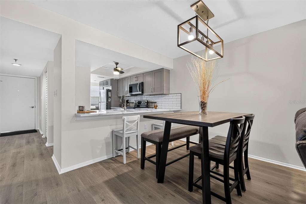 9860 62ND TERRACE N # 1048, ST PETERSBURG, FL 33708 — zdjęcie 5