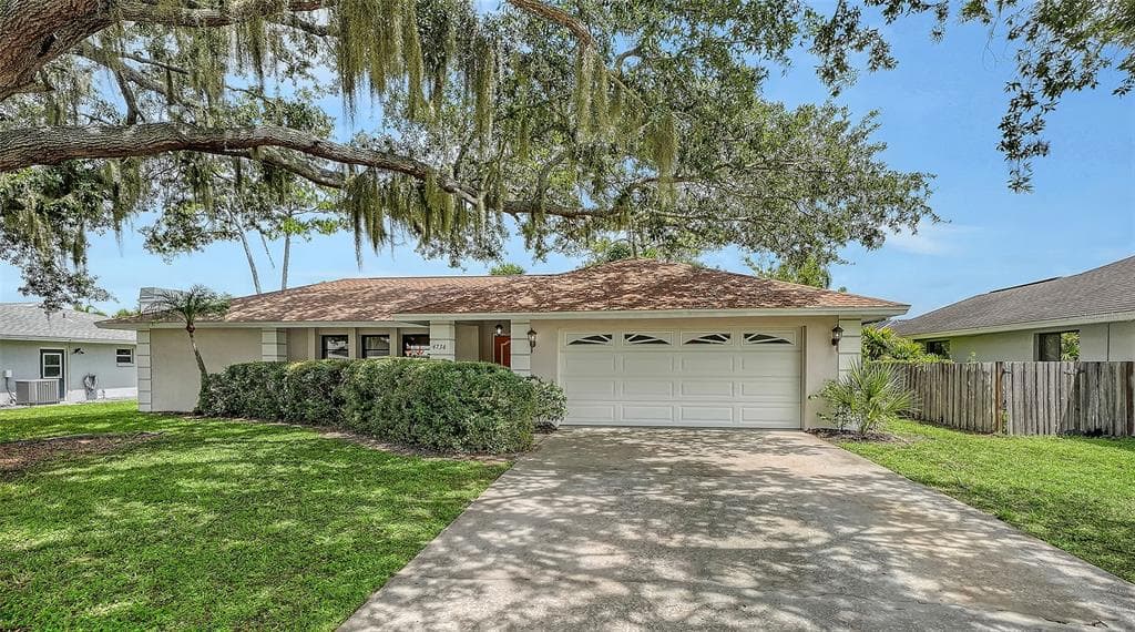 4736 CHARING CROSS ROAD, SARASOTA, FL 34241 — zdjęcie 2